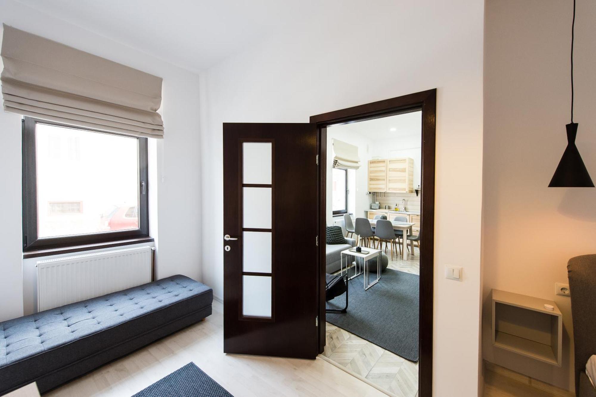 Charming Old Town Flat With Mountain View Apartment Brasov Exterior photo